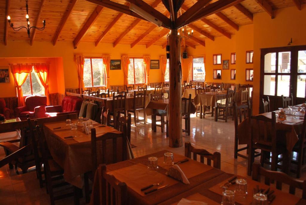 Hosteria Los Nires El Chalten Exteriör bild